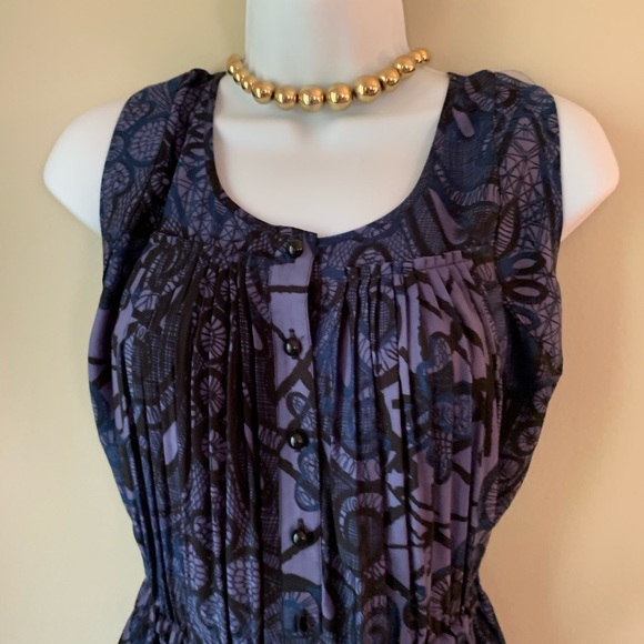 Airy Banana Republic dress - Picture 2 of 8